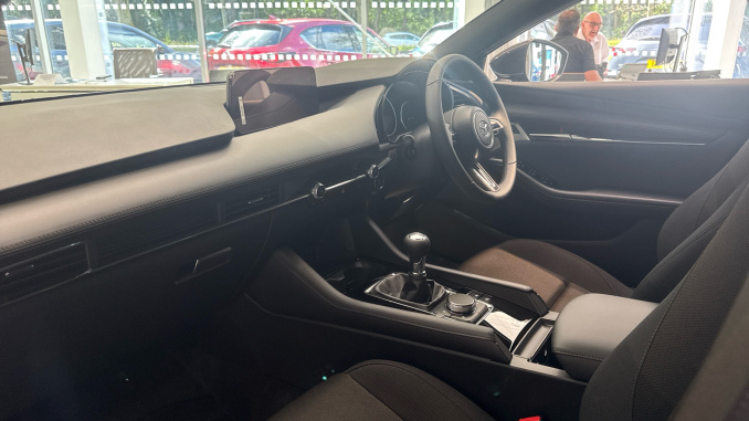 Mazda 3 2.0 e-Skyactiv X MHEV [186] Exclusive-Line 5dr Petrol Hatchback - Image 9
